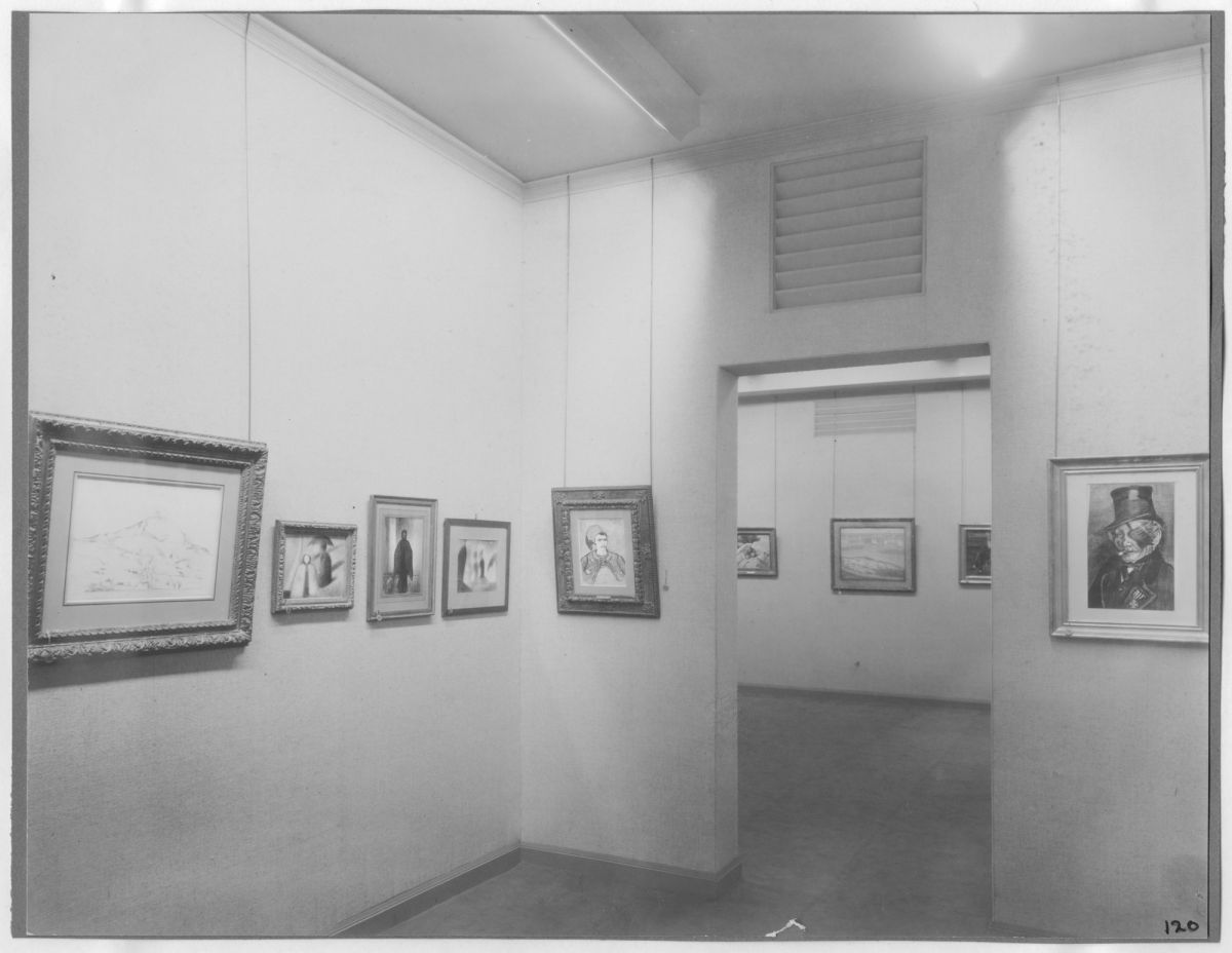 Fotografia da primeira exposição realizada no museu, em 1929, que contemplava as obras de Cézanne, Gauguin, Seurat e Van Gogh (Foto: The Museum of Modern Art Archives, New York)